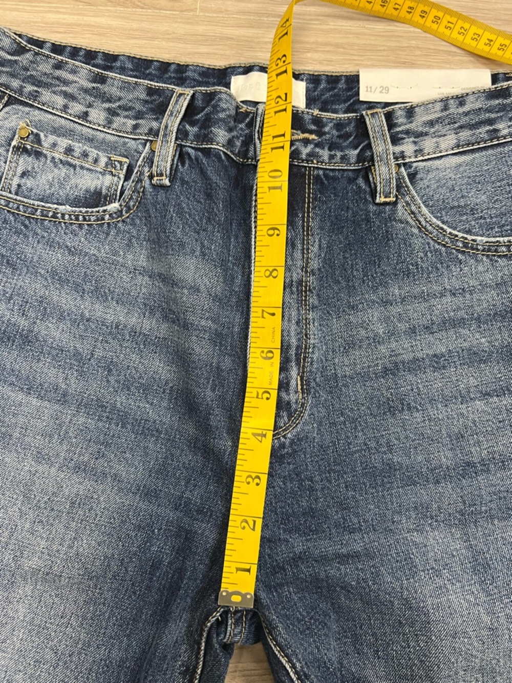 Petra 153 Straight Leg Boyfriend High Rise Distressed Jeans Blue Size 11/29 NWT - Picture 10 of 14
